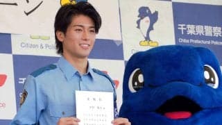 中村敬斗　警察官の制服で登場「かっこいいー！」ファン５０００人が大歓声　Ｗ杯の活躍振り返る