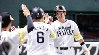 リーグトップ395得点の強さを誇る鷹打線…OBが推測した強さの要因と27本塁打と躍動する鷹内野手