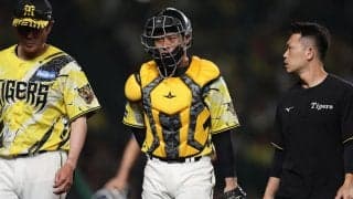 【阪神】坂本誠志郎にひやりアクシデント　ミット付けていない右手にボール直撃