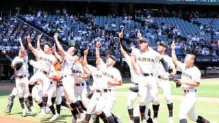 昨夏の悔しさが生んだ集中打　札幌日大、スイング修正「チーム成長」