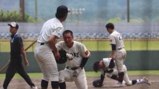 【高校野球】彦根東「粘り強い野球」出しきれず　主将は後輩に夢託す「優勝して甲子園に」／滋賀