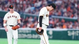 【巨人】山崎伊織が初勝利の権利で降板も険しい表情　ベンチで川相コーチから肩叩かれる