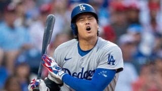 大谷翔平の左ヒザ痛　ロバーツ監督、打撃への影響は否定「これが右ヒザだったら…」