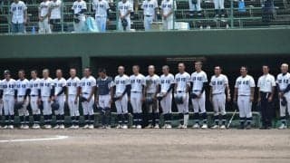 広島大会　春の県王者・呉港は準々決勝で姿消す　終盤に猛攻見せるも広島商に惜敗　試合後は即ミーティング　片岡監督「泣いて帰るのは相手に失礼。３年生には感謝しかない」