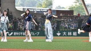 「オーラあるな」「みんな可愛い」ベルーナＤ降臨の大人気アイドルが可憐投球　公開された野球選手風プロフィールに騒然「軽すぎるやろｗ」「経歴すごい笑」