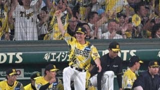 阪神・伏見　藤浪撃ち同点打＆移籍後初の猛打賞　「キャッチャーの人こと伏見寅威です」甲子園初お立ち台で笑いも取った