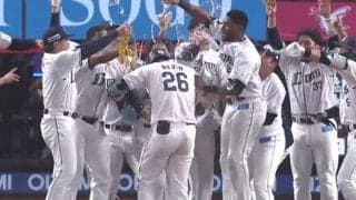 鷹が衝撃スコア「22-2」で大勝　西武は延長10回にネビンのサヨナラ弾で接戦を制す …22日パ結果