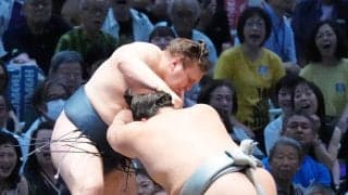 琴栄峰、琴勝峰の兄弟２人が続けて登場　優勝争いを盛り上げる