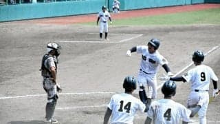5点追う九回に満塁本塁打　「入った、しかない」と御所実・藤野選手