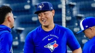 “激変”した岡本和真に「なにやってんのw」　816億円同僚と同じ目に…謎すぎる光景に「何これ」