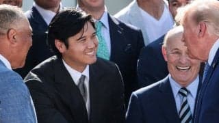 大谷翔平、大統領執務室へ招かれる　トランプ大統領と2ショット…記念品贈呈も