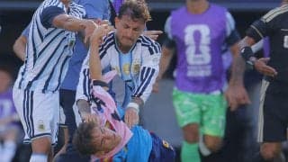 アルゼンチン代表の“暴挙”は「許せない」　スペイン代表監督がW杯決勝後の乱闘騒動を怒り　戴冠劇を台無しにされて不満「あれだけは容認できない」