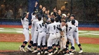 日本文理が4年ぶり13度目の優勝　帝京長岡を破る　新潟大会