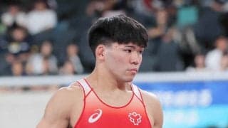 レスリング世界選手権王者の高橋海大に特別優秀選手章「２年後の五輪目指して頑張りたい」…静岡県スポーツ協会体育章授与式