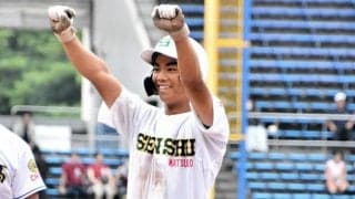 内野ゴロの全力疾走が勝利への口火　果敢に攻めた専大松戸・常田選手