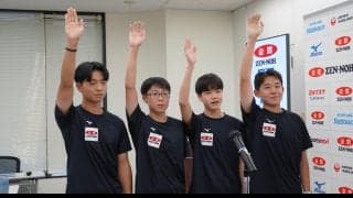 昨年優勝の青森CAが選手宣誓　全農全日本中学生カーリング選手権