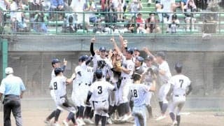 有明、左腕継投・機動力で初優勝　東海大星翔に雪辱　熊本大会決勝