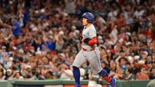 “大谷超え”23号の直後…岡本和真に日本式のリスペクト　盟友ゲレーロJr.が見せた最大級の賛辞