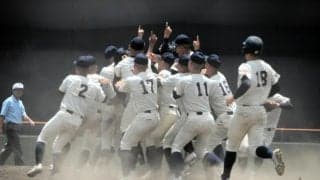 神村学園が鹿児島実を破り、4連覇　9回目の夏の甲子園　鹿児島大会