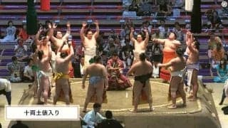 十両・朝翠龍の化粧輪回しにネット上で熱い視線「異色すぎる」「初めて見た」というデザインは…