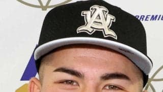 二刀流の石川ケニーがレッズと正式契約「投球は今永選手、バッティングは大谷翔平選手」