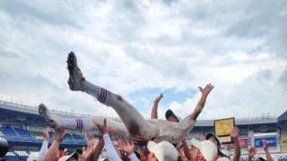 千葉大会決勝　閉会式で異例の展開！ゲリラ豪雨迫り雷鳴轟く中、グラウンドで完遂　スタンドから大きな拍手　メダル授与は複数態勢＆場内行進は省略