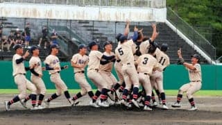 遊学館が金沢を破り、11年ぶり7回目の優勝　石川大会