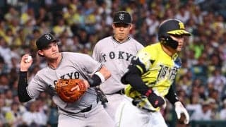 【阪神】塁審の謎の“守備妨害”にSNSもはてなマーク「なぜそこにいる」判定変わらずも