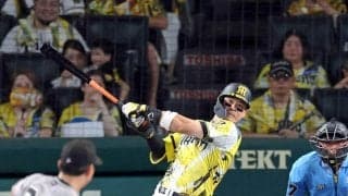 阪神　佐藤輝Ｖ２２号「頼むぞ」村上の声かけに「気合入った」９試合ぶりアーチ　史上初巨人と同率首位ターン