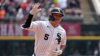 村上宗隆が両親の前で復活の２発６打点　２カ月ぶりの21号、22号　肉離れから復帰後初アーチ