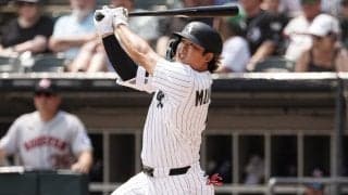 「お母さんがストライク投げて息子がホームラン打つなんて…」村上宗隆、両親とのファーストピッチ試合で復活の2発3安打6打点の大暴れに米喝采「映画のようなシーン」