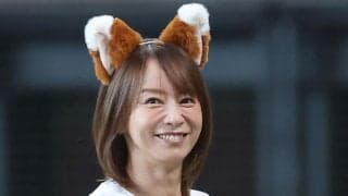 「44歳には絶対みえない」エスコンフィールドに舞い降りたレジェンドアイドルのきつねダンス動画が話題「永遠にかわいい」「ブクマした」
