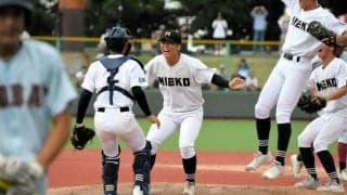 3投手でつかんだ春夏甲子園、最後は技巧派エースに　三重・吉井投手