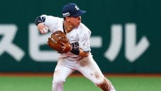 体勢崩されても完璧送球…“安打強奪”で「井口Jの候補」　22歳に他球団ファン羨望「欲しい」