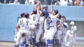 履正社が２４安打１６得点の猛攻で３年ぶり６度目の夏甲子園　初聖地狙った箕面学園を圧倒
