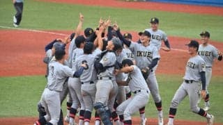 【高校野球】仙台育英２年連続聖地導いた「日本一のチーム内競争」須江監督も目を潤ませる／宮城