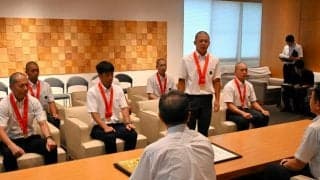 「日本一を成し遂げたい」松商学園の主将ら、県庁など訪問