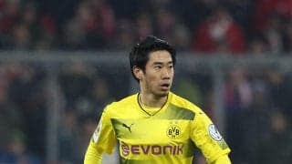 ドルトムントが香川真司にプロ20周年トロフィー授与　アンバサダー就任へ「正式にオファー」