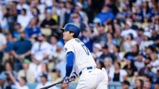 大谷翔平　１０戦ぶり２３号　先頭打者弾今季１０本目　１５戦ぶり３安打で３打点　投手復帰「ＰＳに間に合えば」