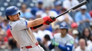 岡本和真　３安打２打点と５戦ぶりのマルチ安打　ブルージェイズは逆転勝ち
