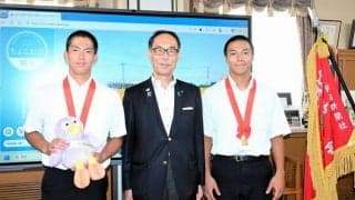 「感動与えられるよう一戦必勝」　花咲徳栄の選手らが埼玉県庁を表敬
