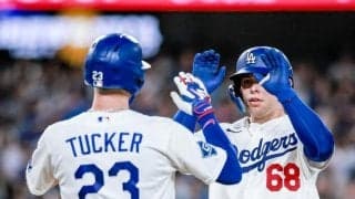 ドジャース　ラッシングが特大の１２号３ラン！確信の一撃も表情変えず　佐々木朗希援護弾に本拠地が大歓声に包まれる