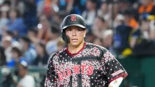 【巨人】また大城卓三の右膝に自打球が…膝プロテクターに直撃で大事に至らず　４月自打球で欠場