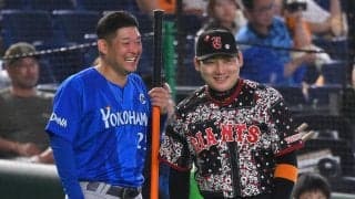 【巨人】丸佳浩が試合前に通算2000試合出場の表彰　平成生まれでは楽天浅村に次いで史上２人目