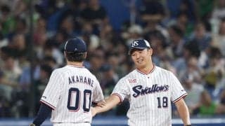 【ヤクルト】阪神打線に勢いをつけない好プレー！5回先頭近本光司の打球に赤羽由紘とびつく