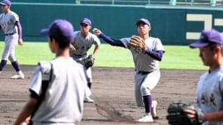 花巻東が甲子園練習、20分間をきびきび　きょう組み合わせ抽選