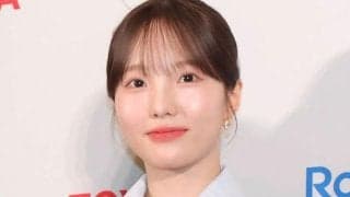 本田真凜　メガネの最新ショットが「かわいすぎだよぉ」「下からアングルがこんなにも…」「最高過ぎる」