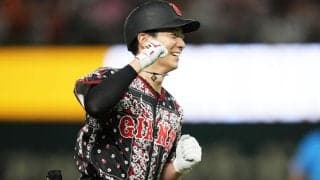 「やっぱり、めっちゃいい選手だったな」他球団ファンを羨望のまなざしにさせるG32歳FA戦士、移籍後初アーチにマルチ安打の躍動「さすが、元首位打者」「いい補強だよ」