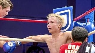 【ボクシング】幼なじみの井上尚弥も最前列で声援　元Ｊリーガー・山口聖矢が逆転ＫＯ負け「まだ人生はある。いろいろ考えながらやっていきたい」  　