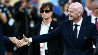 UEFAがFIFA会長の責任追及へ　「信用失った」子会社案は撤回